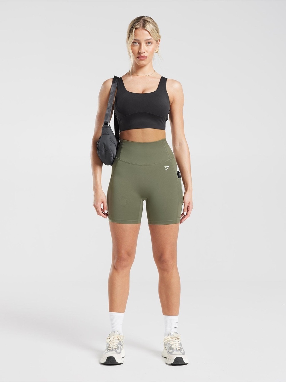 Gymshark High-Waist Seamless Bike Shorts in Olive Size Medium